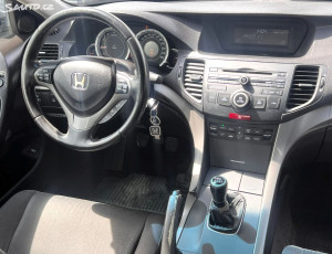 Honda Accord 2.2i-DTEC Elegance
