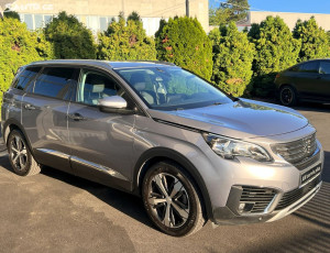 Peugeot 5008 1.6 THP ALLURE, 7 míst