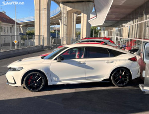 Honda Civic 2.0i-VTEC Type R