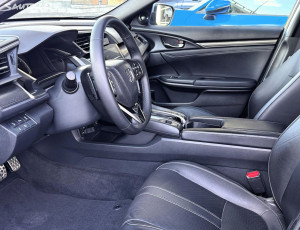 Honda Civic 1.5i-VTEC Prestige CVT