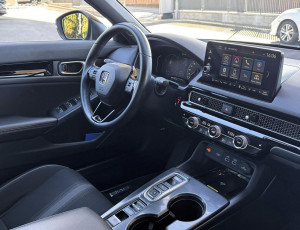 Honda Civic 2.0e:HEV Sport