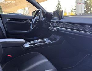 Honda Civic 2.0e:HEV Sport
