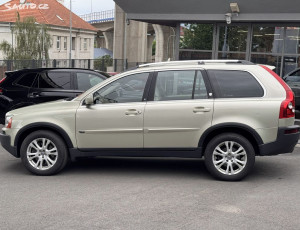 Volvo XC90 4.4 V8