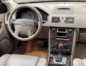 Volvo XC90 4.4 V8