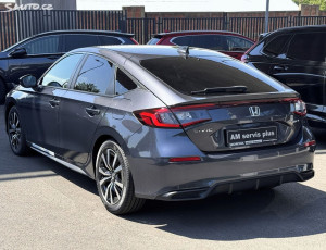 Honda Civic 2.0e:HEV Elegance
