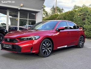 Honda Civic 2.0e:HEV Elegance
