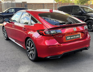 Honda Civic 2.0e:HEV Elegance