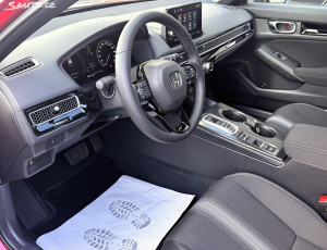 Honda Civic 2.0e:HEV Elegance