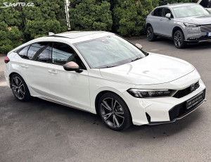Honda Civic 2.0e:HEV Advance