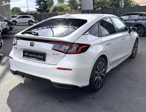 Honda Civic 2.0e:HEV Elegance