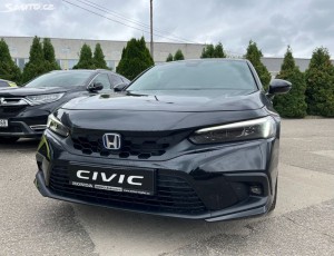 Honda Civic 2.0e:HEV Sport