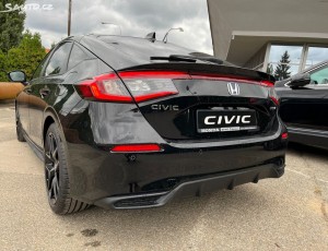 Honda Civic 2.0e:HEV Sport