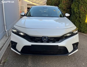 Honda Civic 2.0e:HEV Advance