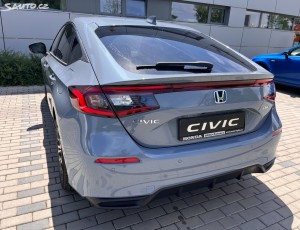 Honda Civic 2.0e:HEV Elegance